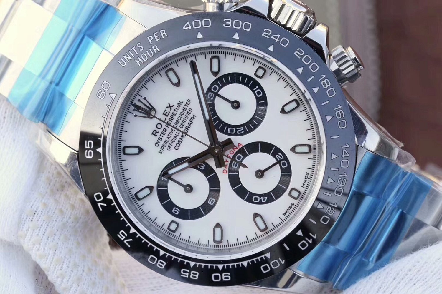 Rolex Cosmograph Daytona 116500LN White